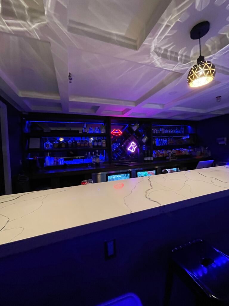 Bar and karaoke lounge toronto